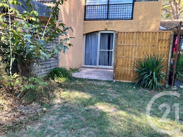Appartement Studio cabine à vendre - 2 pièces - 27.0 m2 - ARLES - 13 - PROVENCE-ALPES-COTE-D-AZUR - Century 21 Arelate Immo