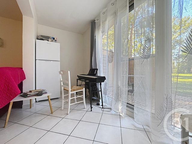 Appartement Studio cabine à vendre - 2 pièces - 27.0 m2 - ARLES - 13 - PROVENCE-ALPES-COTE-D-AZUR - Century 21 Arelate Immo