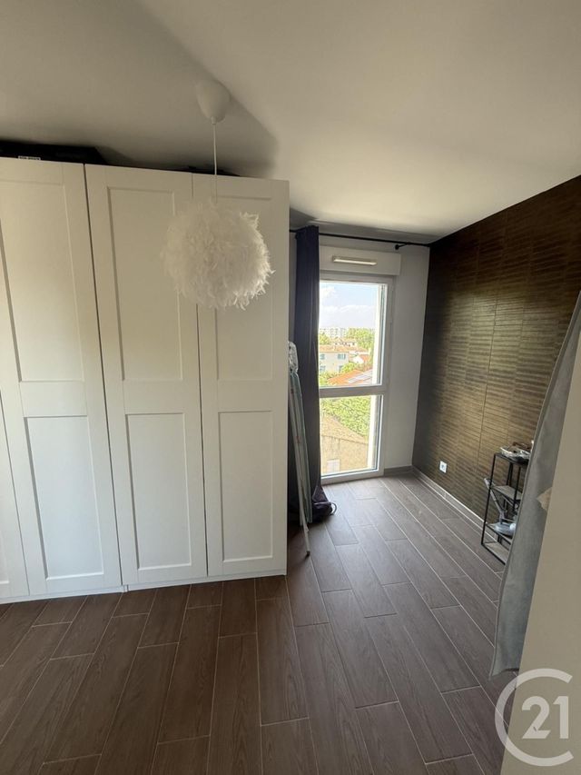 Appartement T3 à vendre - 3 pièces - 61.26 m2 - ARLES - 13 - PROVENCE-ALPES-COTE-D-AZUR - Century 21 Arelate Immo