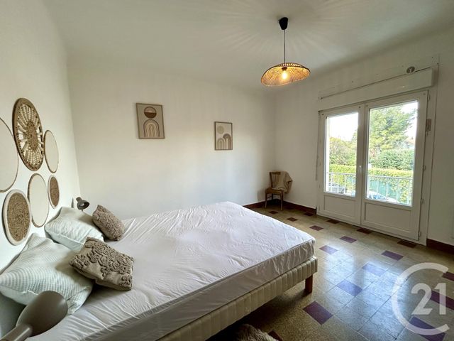 Appartement T4 à louer - 4 pièces - 76.74 m2 - ARLES - 13 - PROVENCE-ALPES-COTE-D-AZUR - Century 21 Arelate Immo