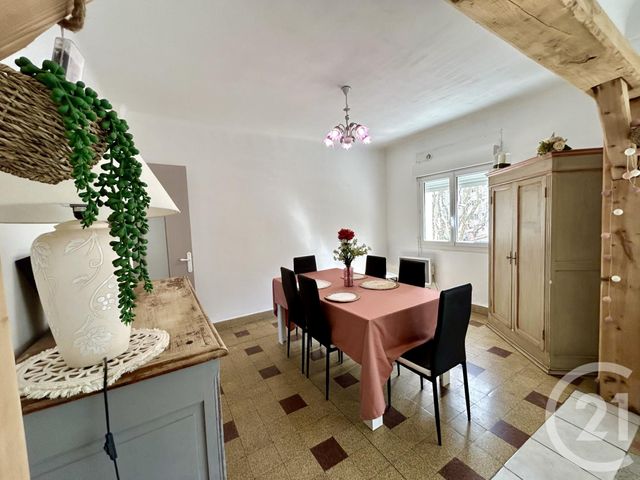 Appartement T4 à louer - 4 pièces - 76.74 m2 - ARLES - 13 - PROVENCE-ALPES-COTE-D-AZUR - Century 21 Arelate Immo