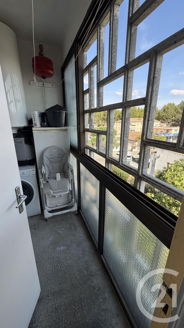 Appartement T4 à louer - 4 pièces - 87.41 m2 - ARLES - 13 - PROVENCE-ALPES-COTE-D-AZUR - Century 21 Arelate Immo