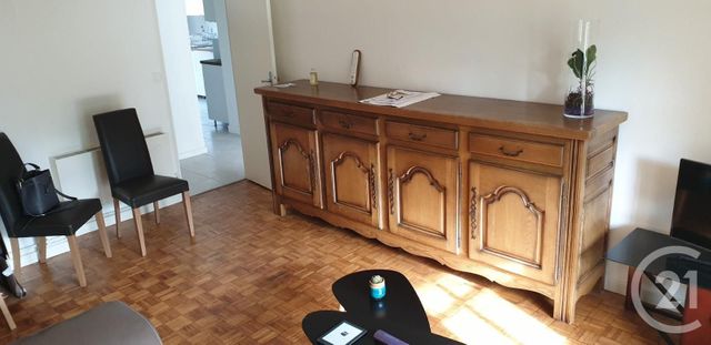 Appartement F4 à louer - 5 pièces - 95.0 m2 - ARLES - 13 - PROVENCE-ALPES-COTE-D-AZUR - Century 21 Arelate Immo