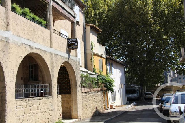 Appartement F4 à louer ARLES