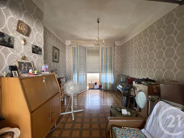 Afficher la photo en grand Appartement F3 à vendre - 3 pièces - 71.58 m2 - ARLES - 13 - PROVENCE-ALPES-COTE-D-AZUR - Century 21 Arelate Immo